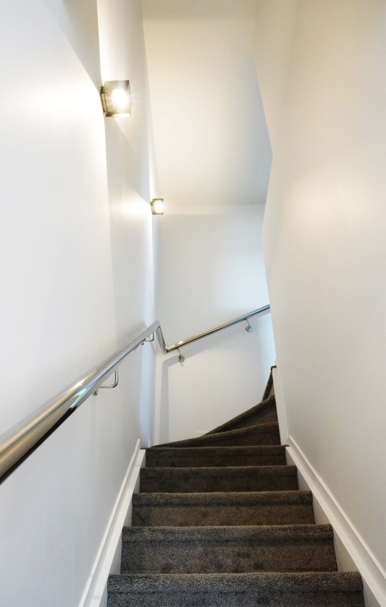 Projects Of Bathroom, Kitchen And Living Room In Individual Houses — photo 4